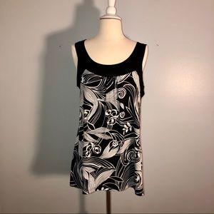 Agenda Black and white Sleeveless Blouse